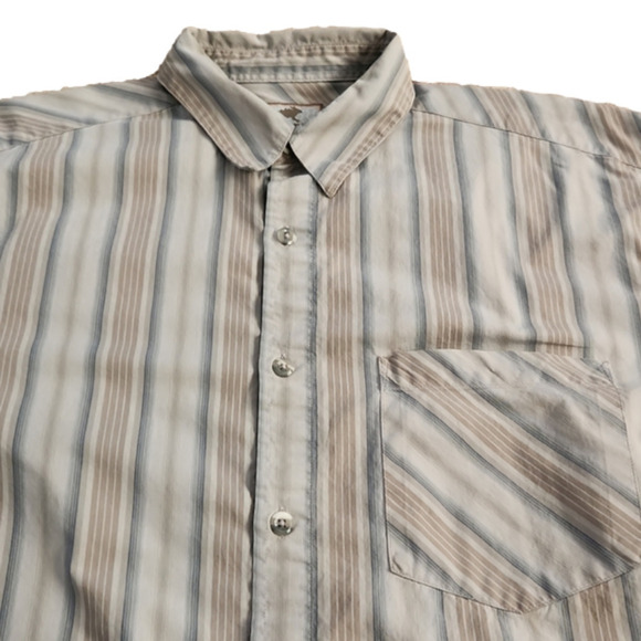 𝅺horny Toad Gray Striped Button-Up Shirt - Picture 4 of 9